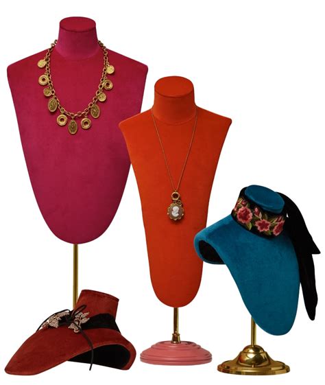 TEXTILE ACCESSORIES WOMEN 